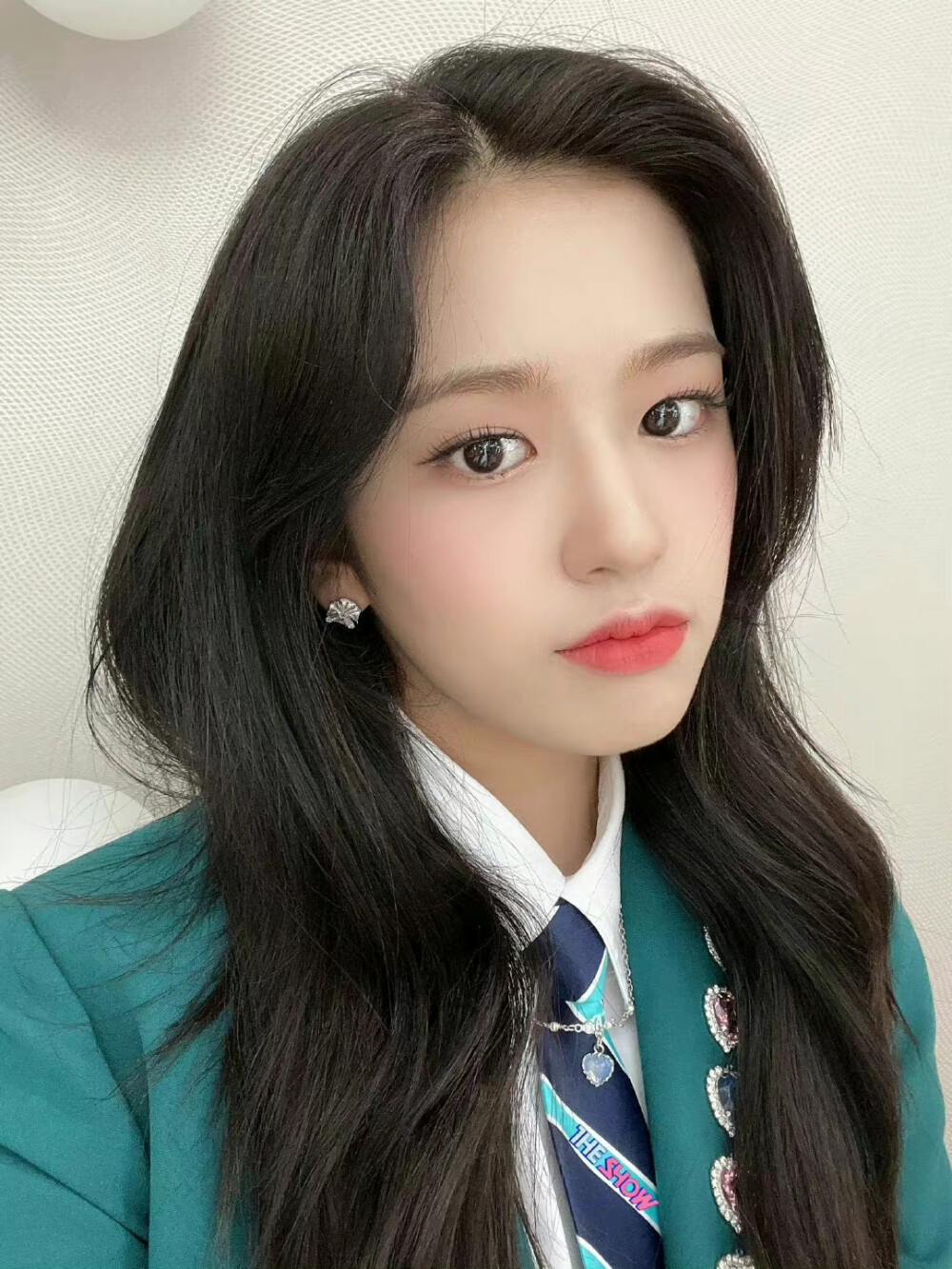 安宥真 yujin /图源见logo 676767侵删