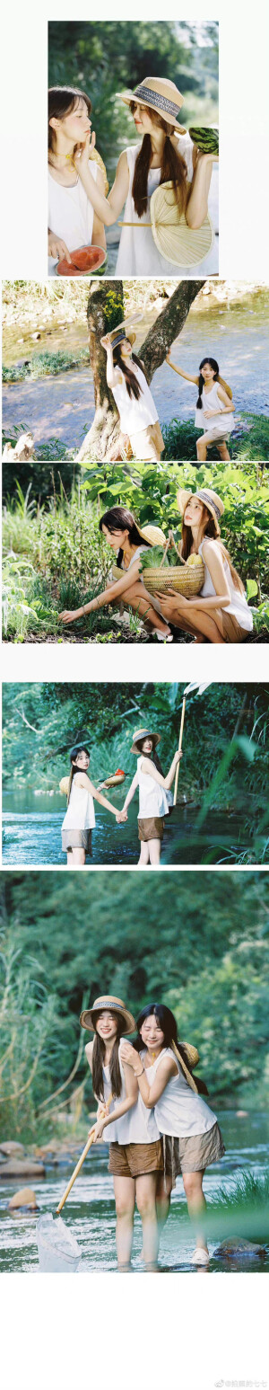 西瓜味的夏天

出镜：@_Rayonna @Aroma_w 
摄影：@拍照的七七 

#海口约拍##三亚约拍##胶片写真# ​