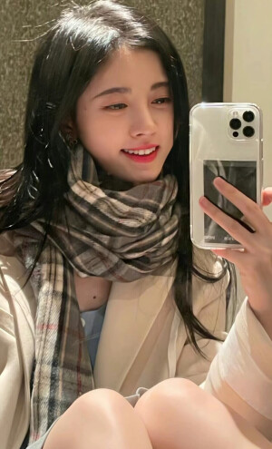 鞠婧祎