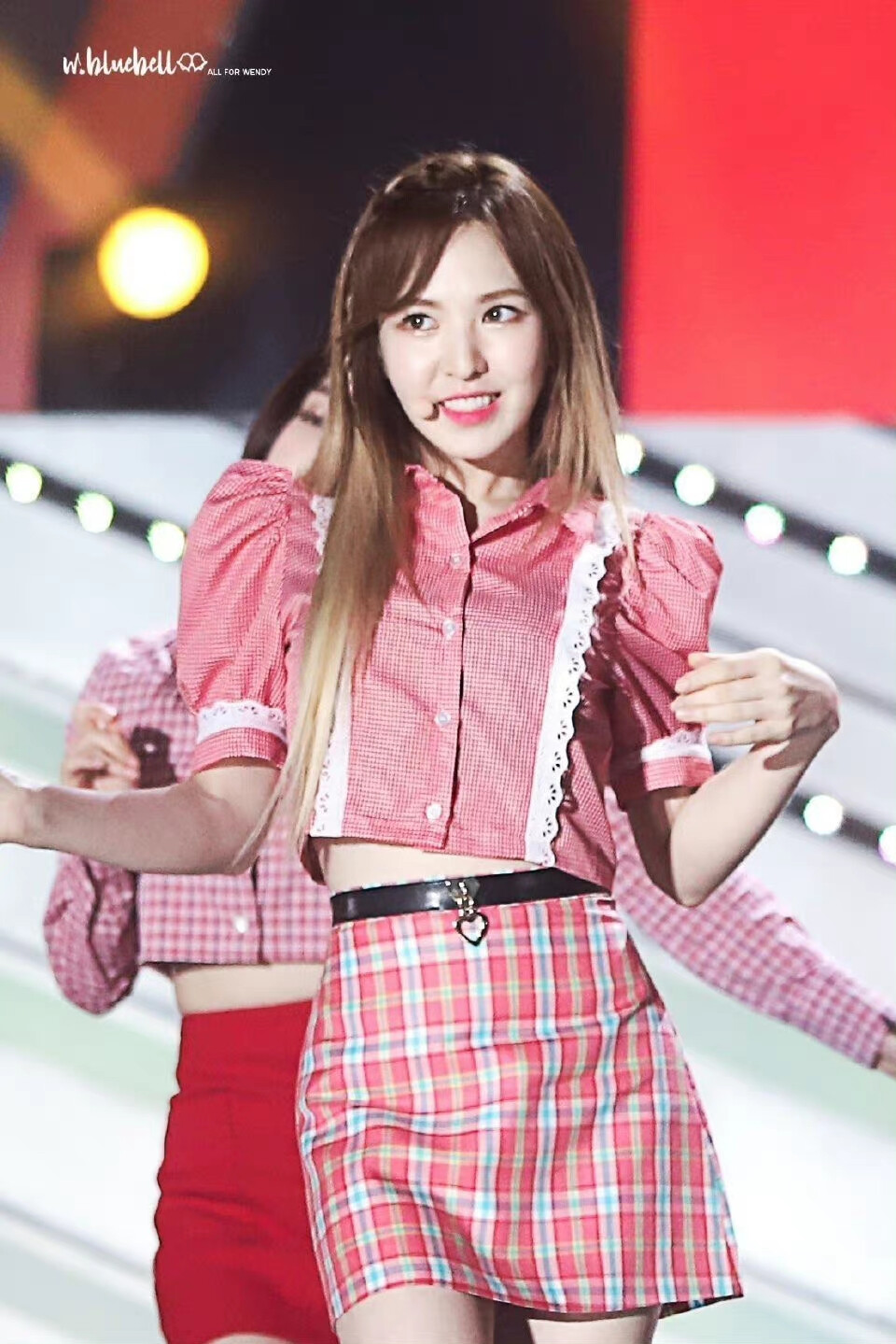 wendy 孙胜完 /图源见logo 676767侵删