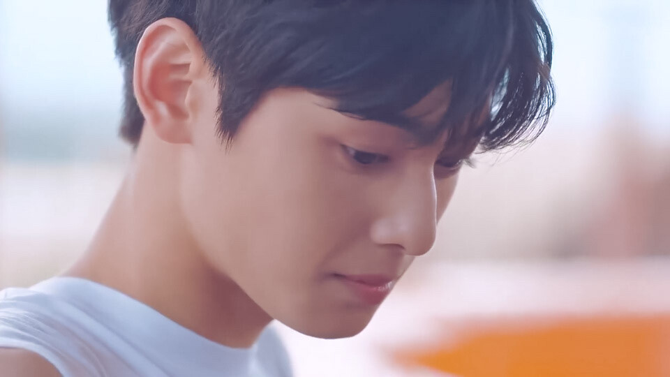 车银优/橙光素材by顾稚