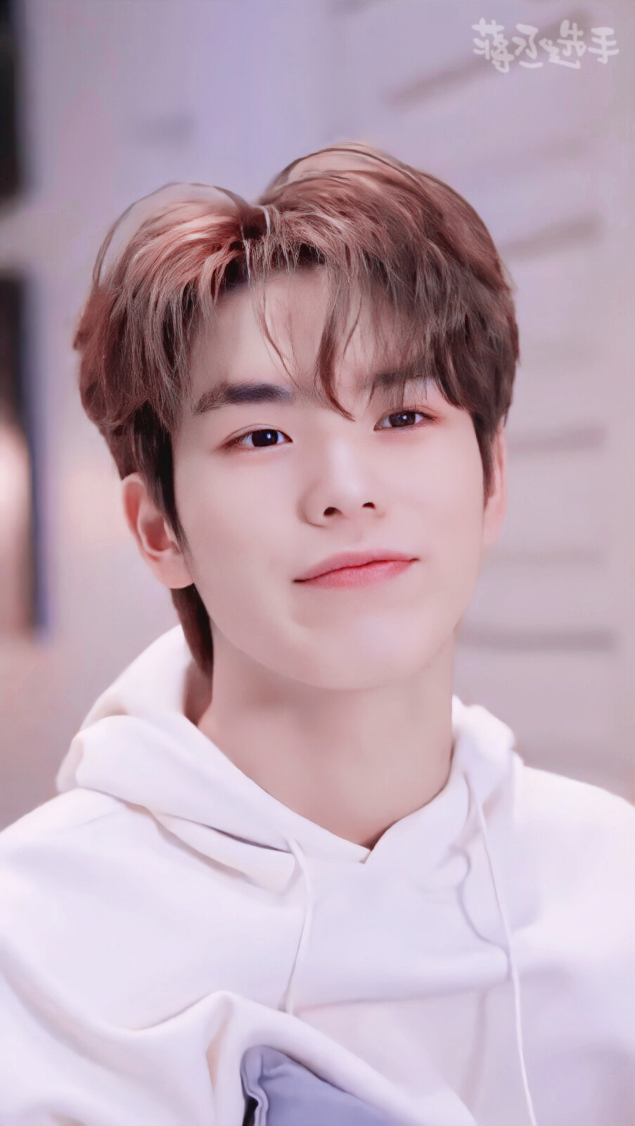 meenping壁纸 cr:蒋丞选手