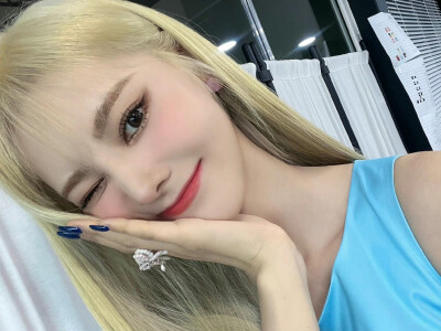 郑真率 JinSoul
/图源见logo ​​​侵删