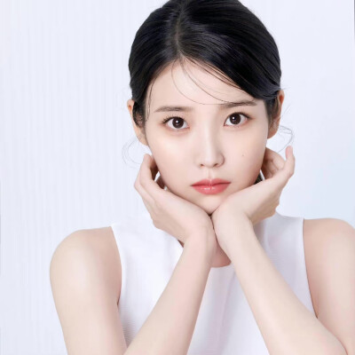 IU