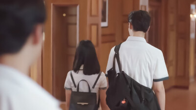 男女互动素材
拿图收藏/使用注明