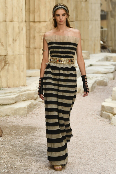 秀场、时装周、时尚、模特