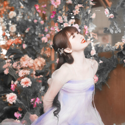 ^ Coucher de Soleil“冻结晚霞"
禁娱就不带标签了。