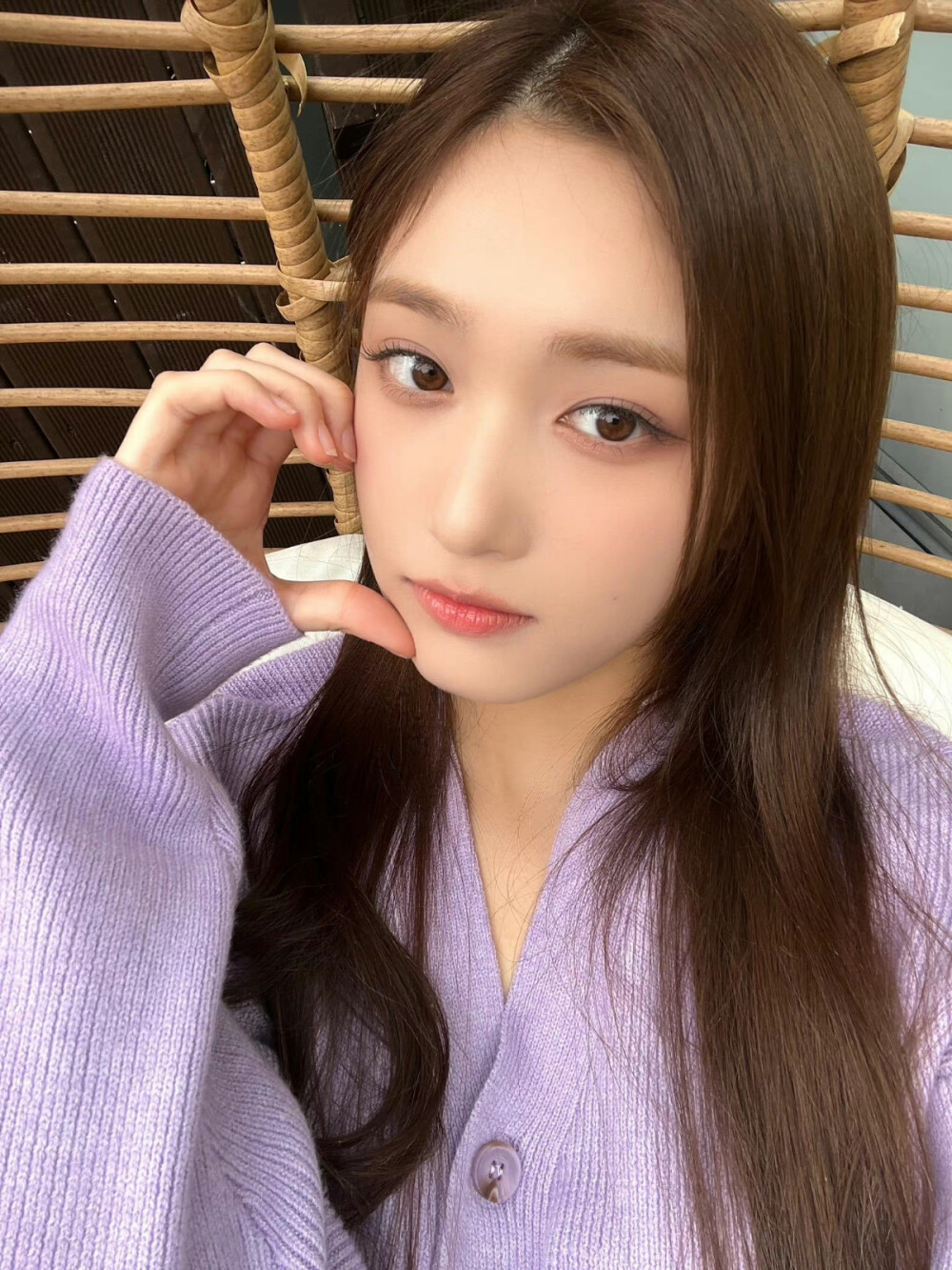 李瑞 leeseo /图源见logo 676767侵删