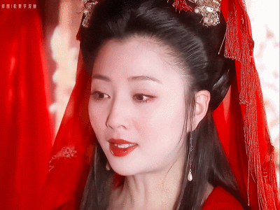 殷桃 | 杨玉环
cr:松栗芋泥酿