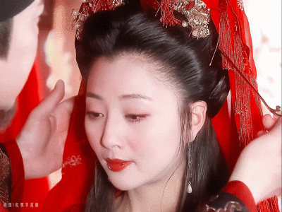 殷桃 | 杨玉环
cr:松栗芋泥酿