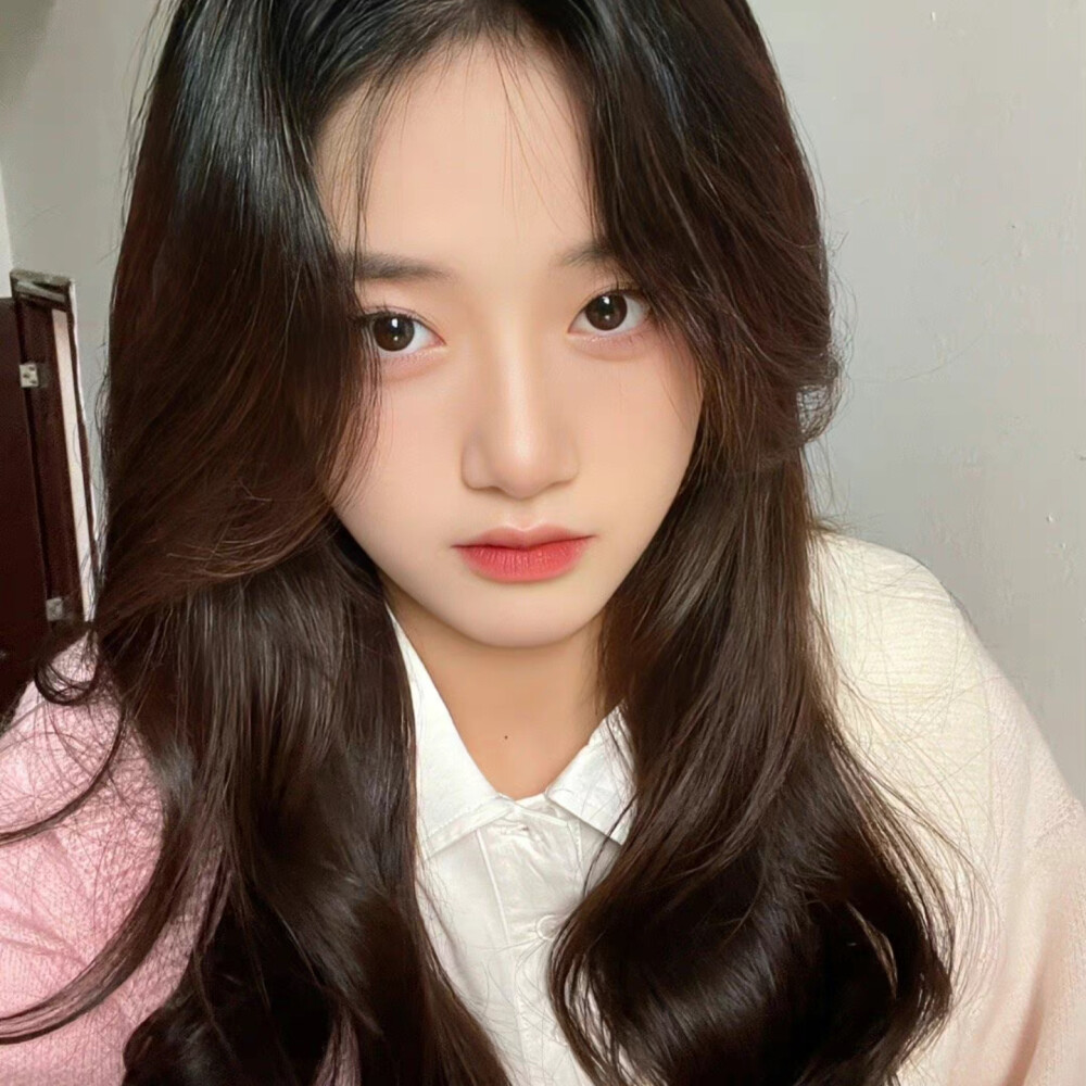 胡馨尹可二改 - 堆糖,美图壁纸兴趣社区