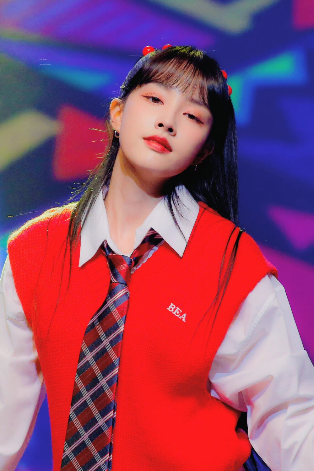 沈姿润 yoon /图源见logo 676767侵删