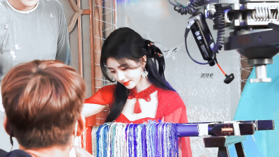 . 鞠婧祎｜Western Region Dancer