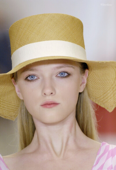 Vlada Roslyakova