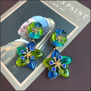 西洋中古蓝绿色五角花朵电镀真金耳钉耳饰复古耳夹耳环. * 购买:  https://item.taobao.com/item.htm?ft=t&id=694345248645