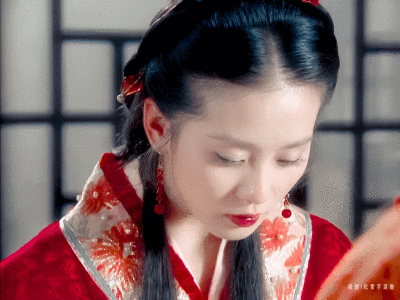 刘诗诗 | 尹双双
cr:松栗芋泥酿