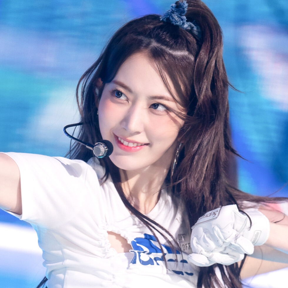 le sserafim|宫脇咲良可二改 不用注明 收藏专辑