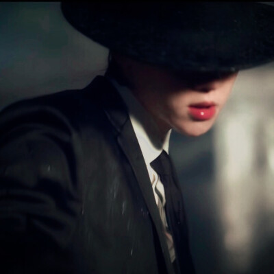 巴山夜雨涨秋池
原鹿小熙