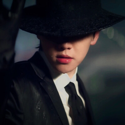 巴山夜雨涨秋池
原鹿小熙