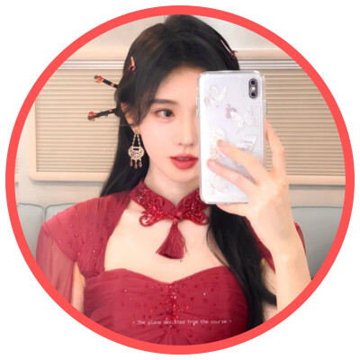 鞠婧祎（圆框）