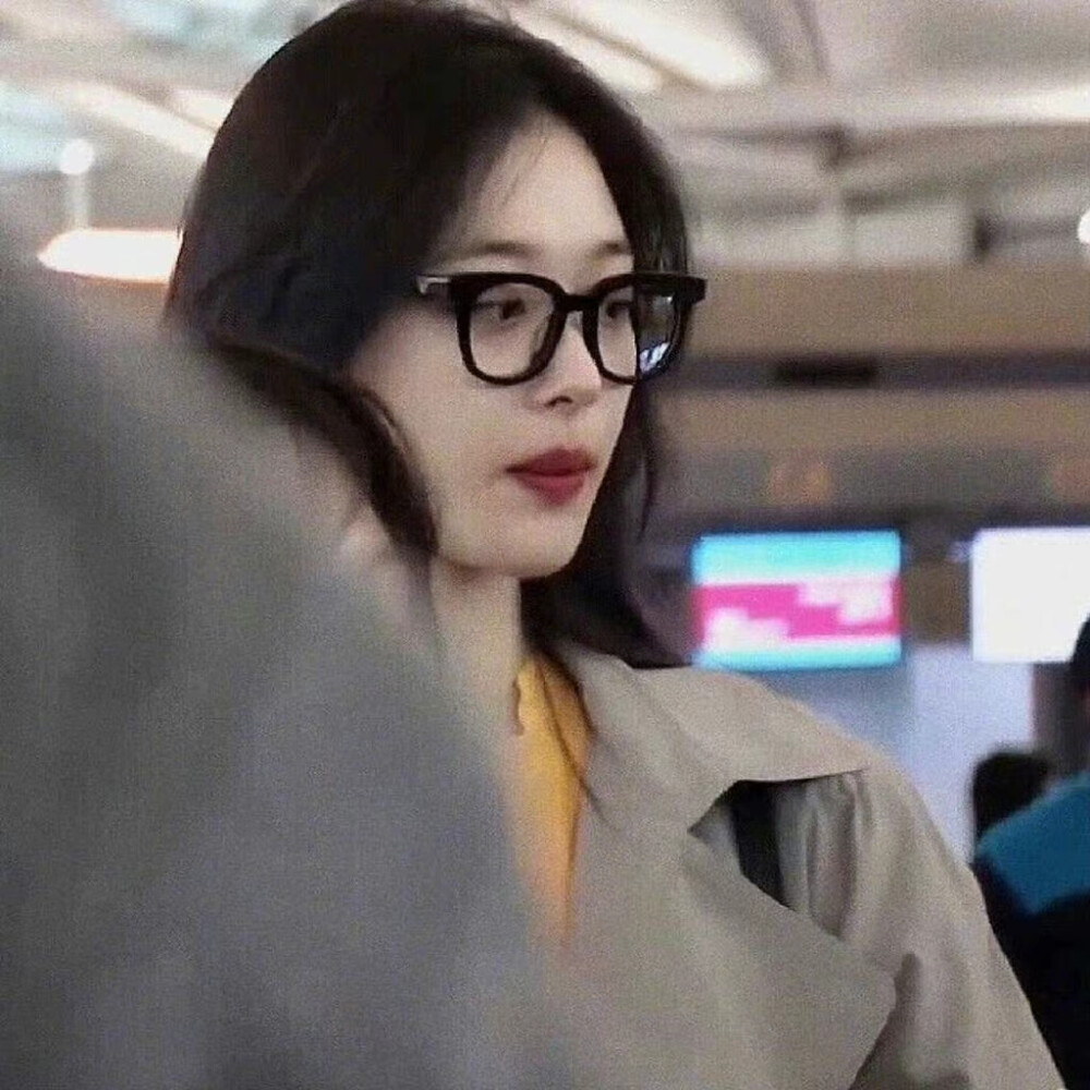 崔雪莉 Sulli
/图源见logo ​​​侵删