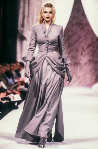 Nina Ricci FW 1996 ​​​​