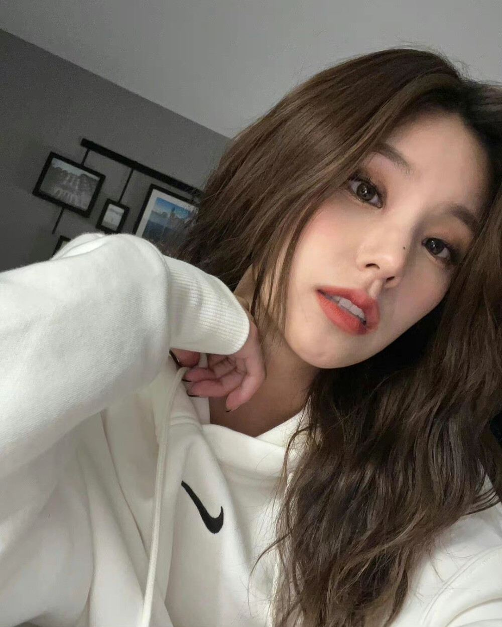 黄礼志 yeji /图源见logo ​​​侵删