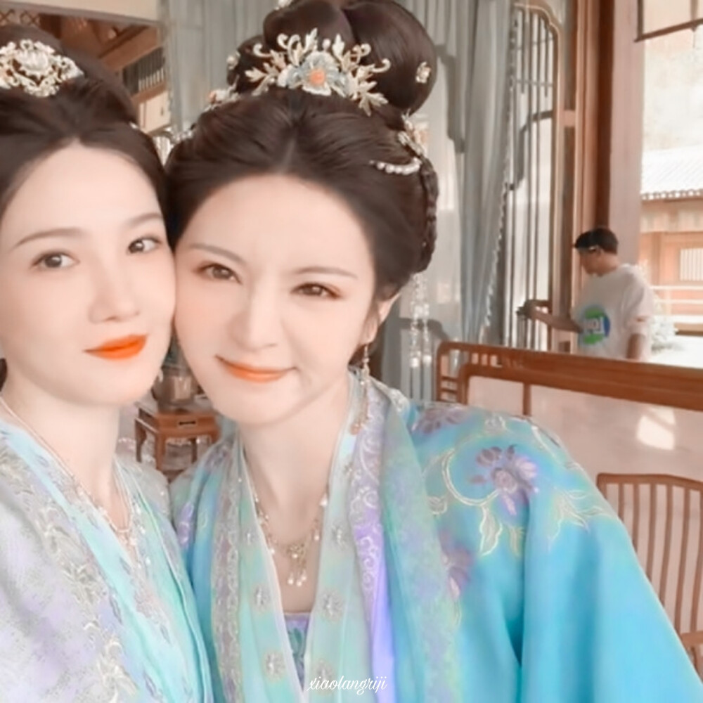 李薇×赫葭
田昕薇×陈小纭