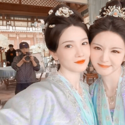 李薇×赫葭
田昕薇×陈小纭