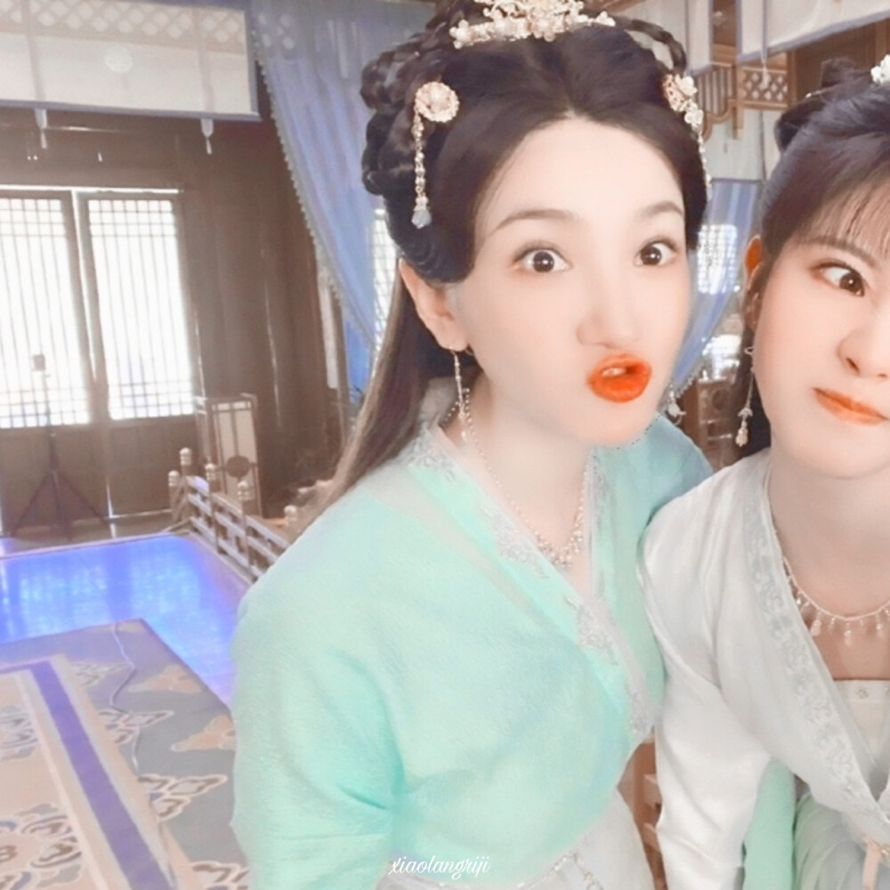 李薇×赫葭
田昕薇×陈小纭