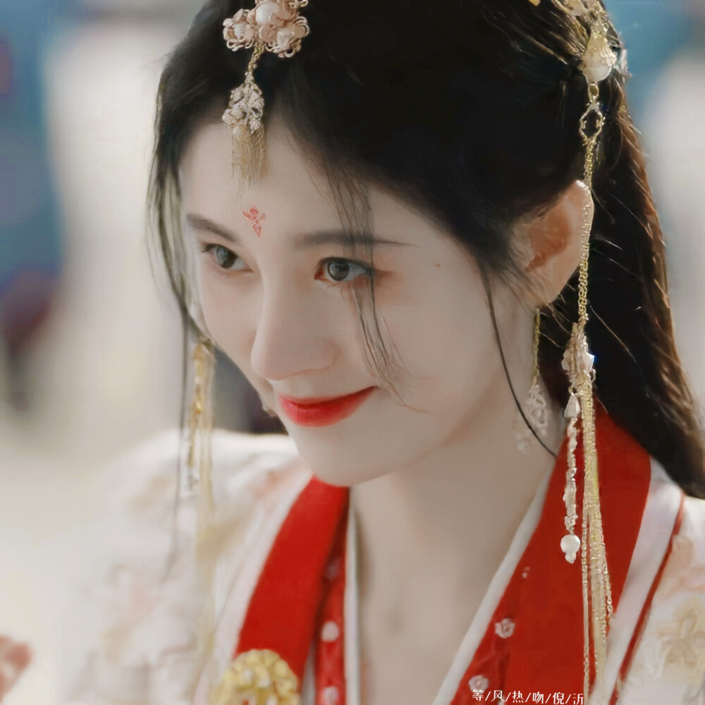 鞠婧祎*傅容
原vb.椿恋小祎