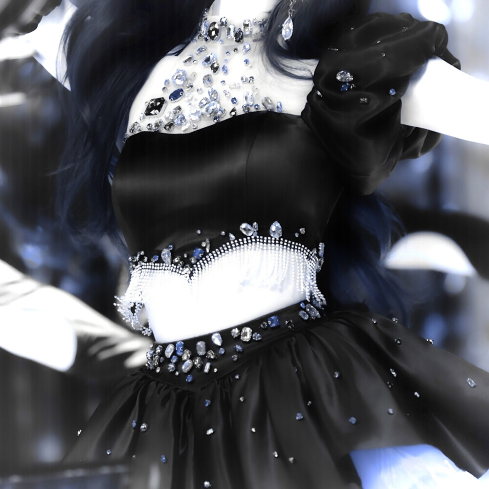 
Bleu & # 160⁺Chinese cymbidium：Seabed