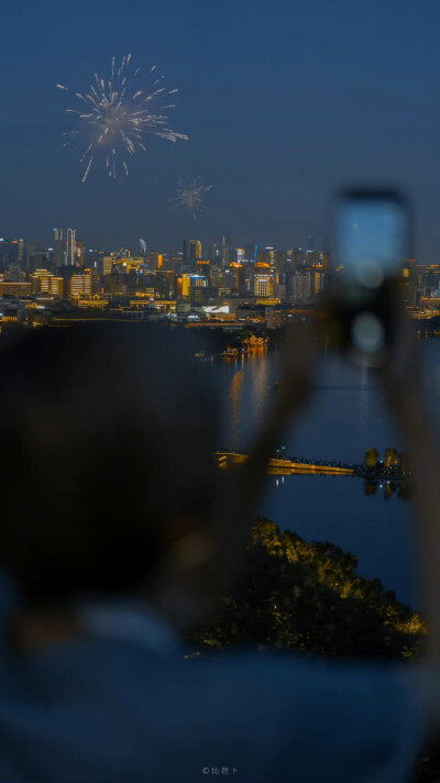  ゛这人情世故的每一份通透都是我拿失望换来的
