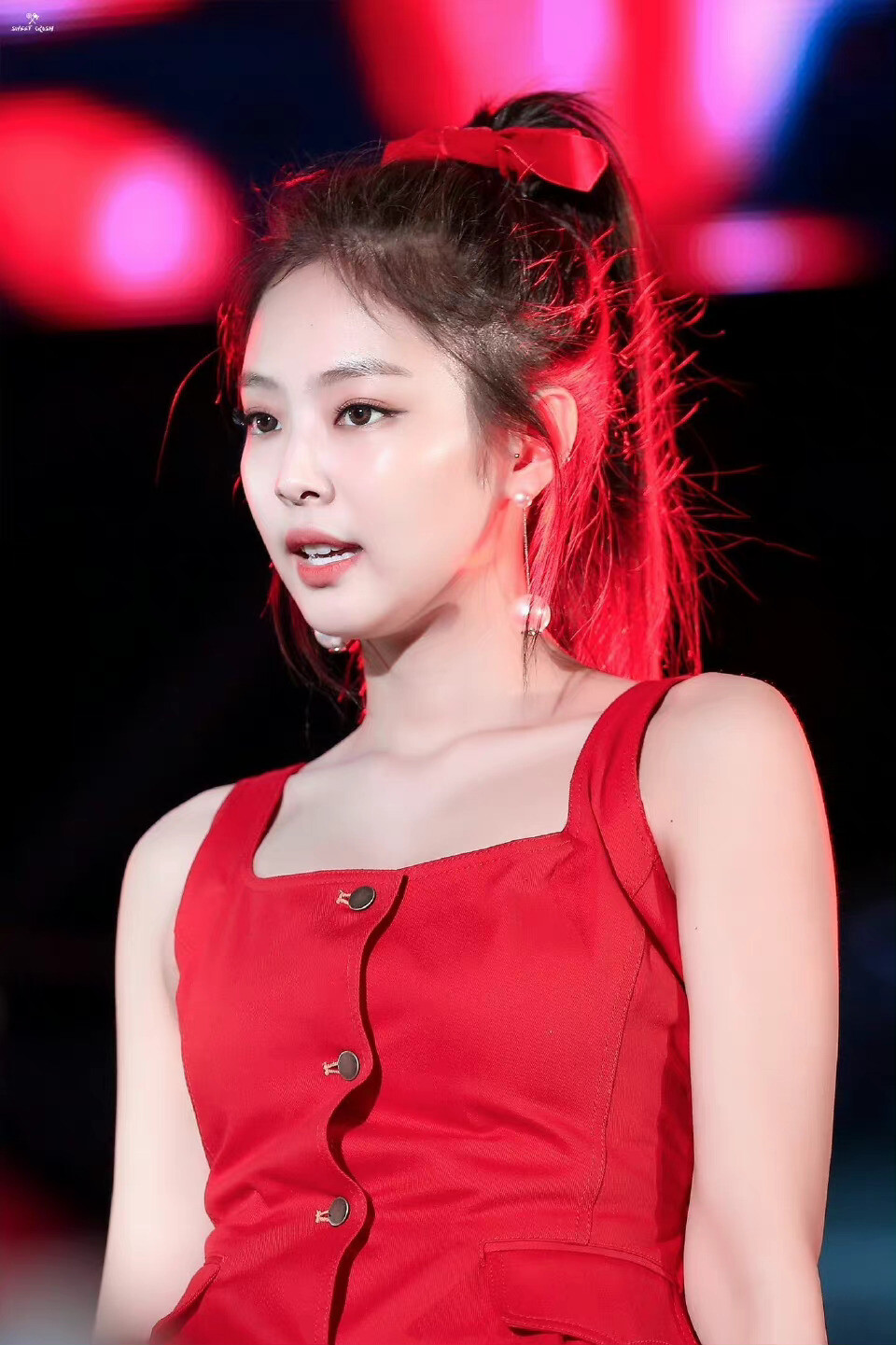 jennie?高马尾