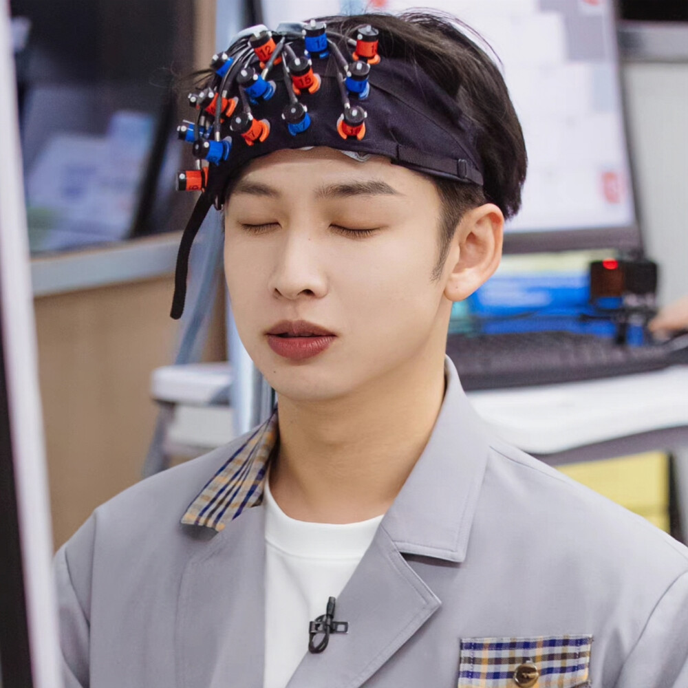 初入职场的我们｜齐思钧可二改
二改收藏专辑 不用注明