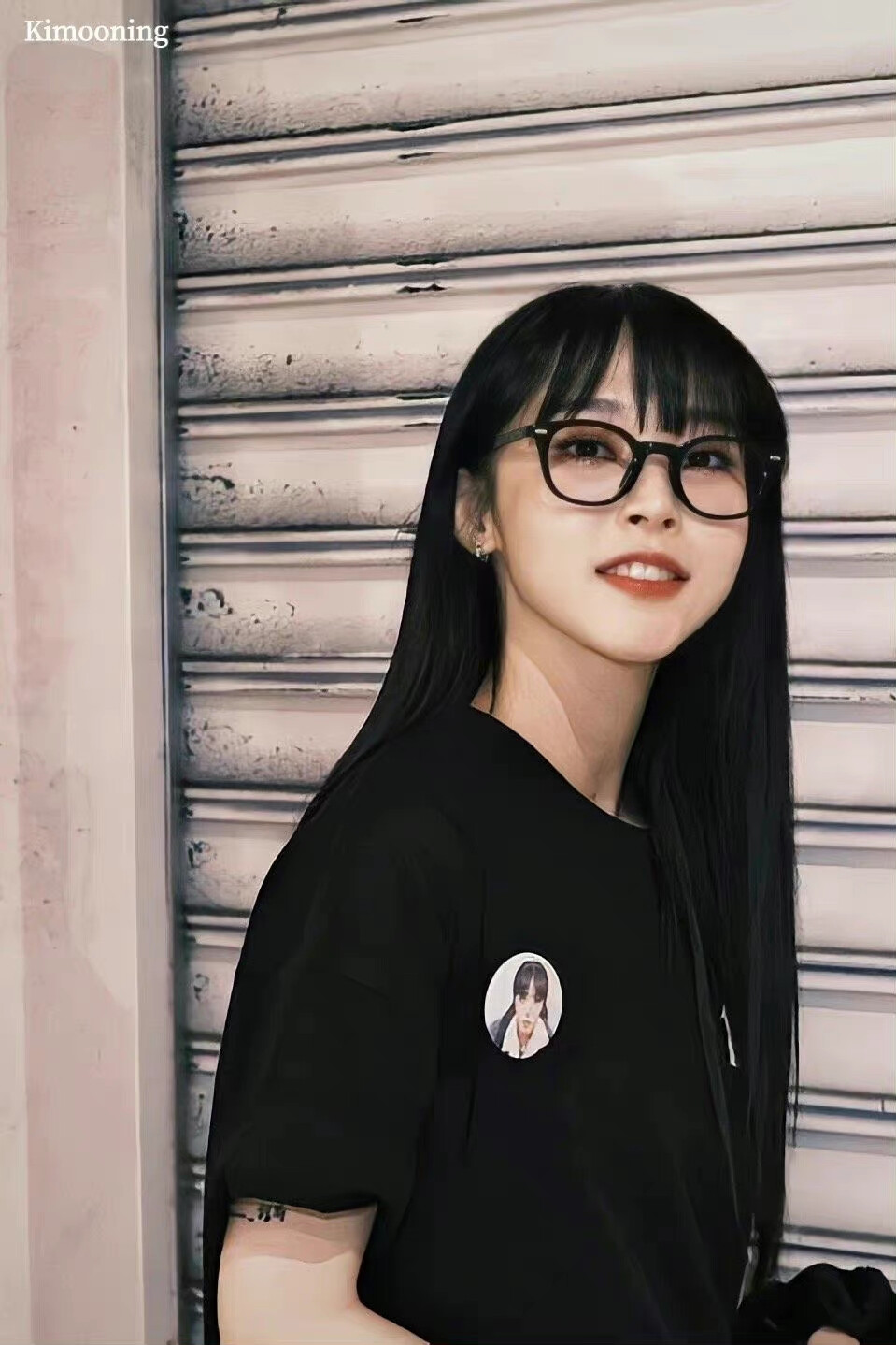 文星伊 moonbyul
/图源见logo ​​​侵删