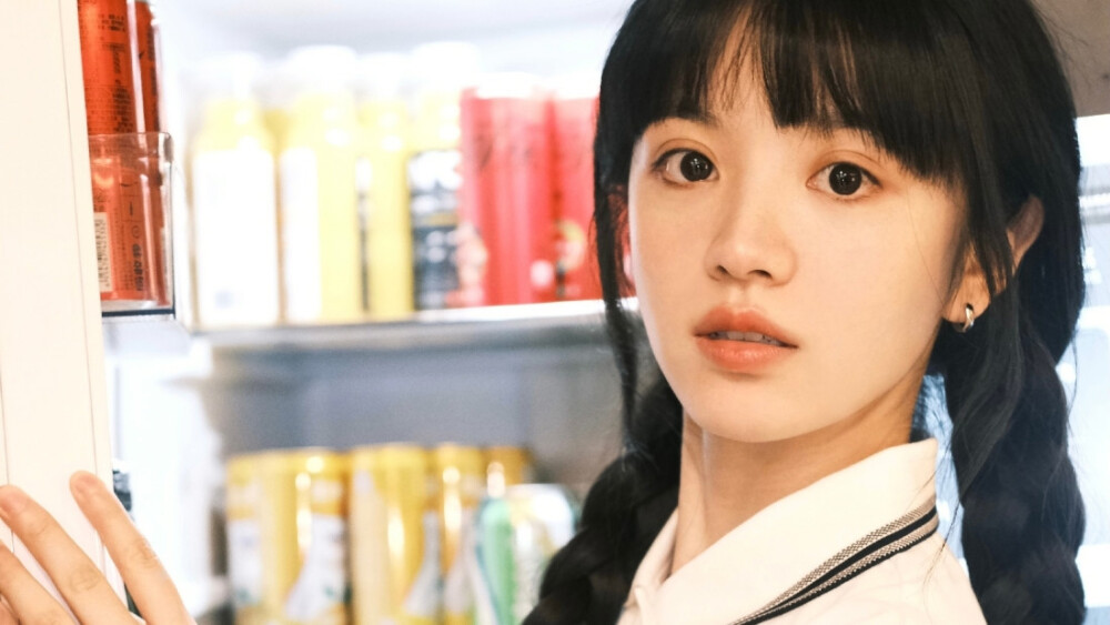 田曦薇·橙光素材
侵权即删！