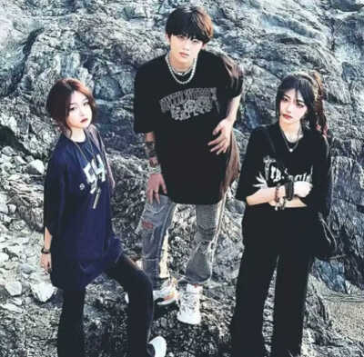 玩网女生底图
火了下期出男生的