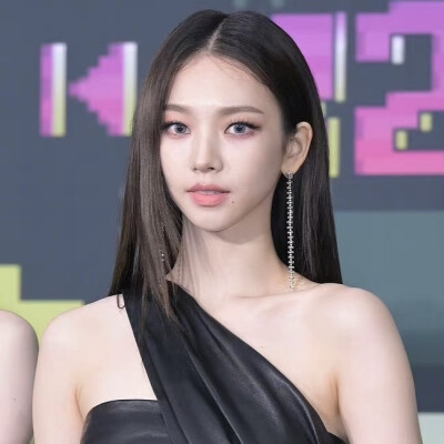 p1-3: fruity0411
p4-5: BelnLove_0411
6-9:新闻图