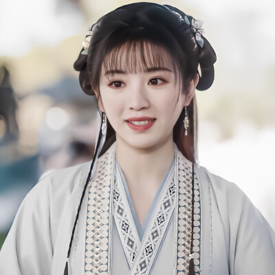 田曦薇
cr.沈祁