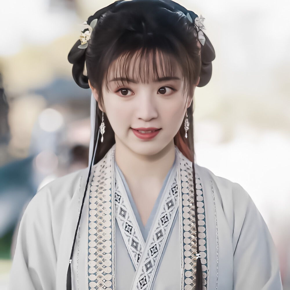 田曦薇
cr.沈祁