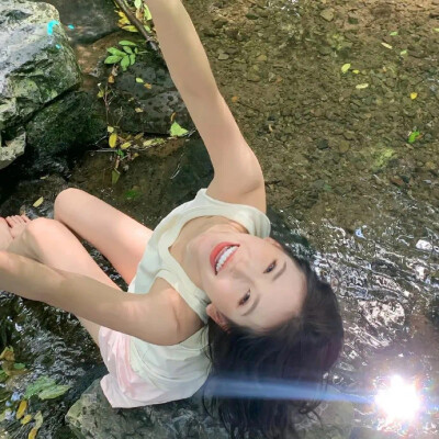 早晨一睁眼你猜怎么着？嘿！醒了！