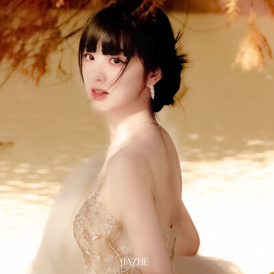 가을 은행나무^田曦薇