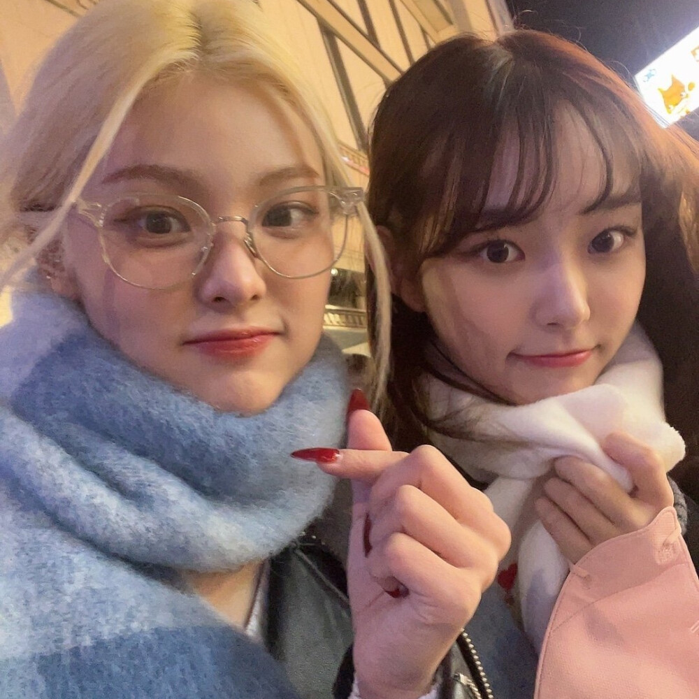 合照
李宥姃
minji
宋雨琦