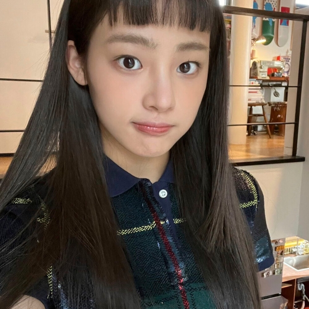 合照
李宥姃
minji
宋雨琦