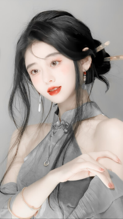 女头
cr.酥脆糯米糕