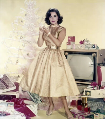 Elizabeth Taylor
