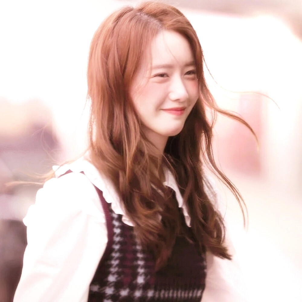  致、“我所属未来的未婚妻”-Give me a kiss 아기
cr.FindYoona
圣诞节快乐哇哇哇 列表的宝贝们~( ﹡ˆoˆ﹡ )