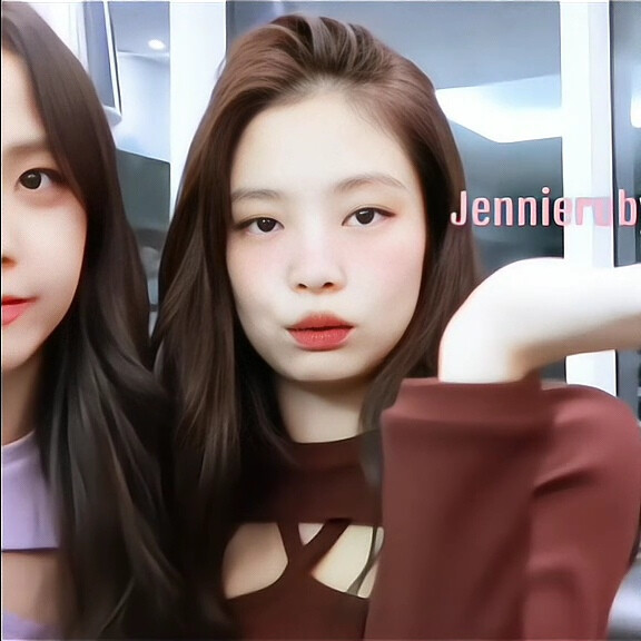 打啵J
Jisoo Jennie