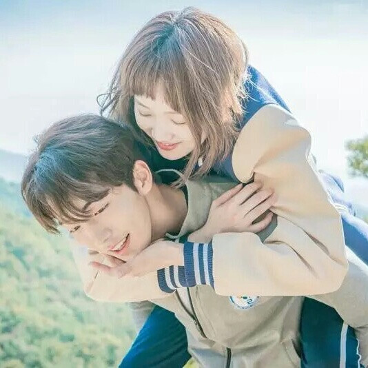 《举重妖精金福珠》